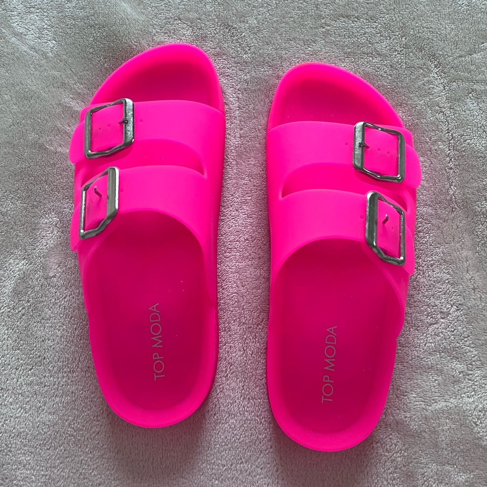 Top Moda Sandals 💓